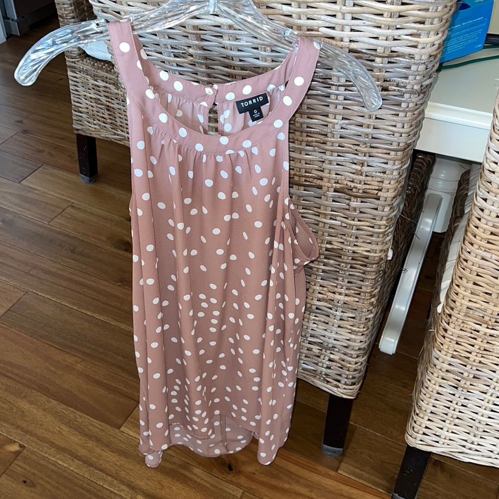Torrid size O pretty sleeveless top 12W